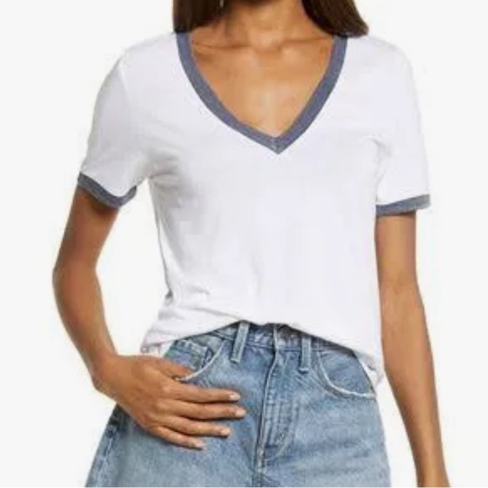New Nordstrom Treasure and Bond Ringer Tee, V Neck